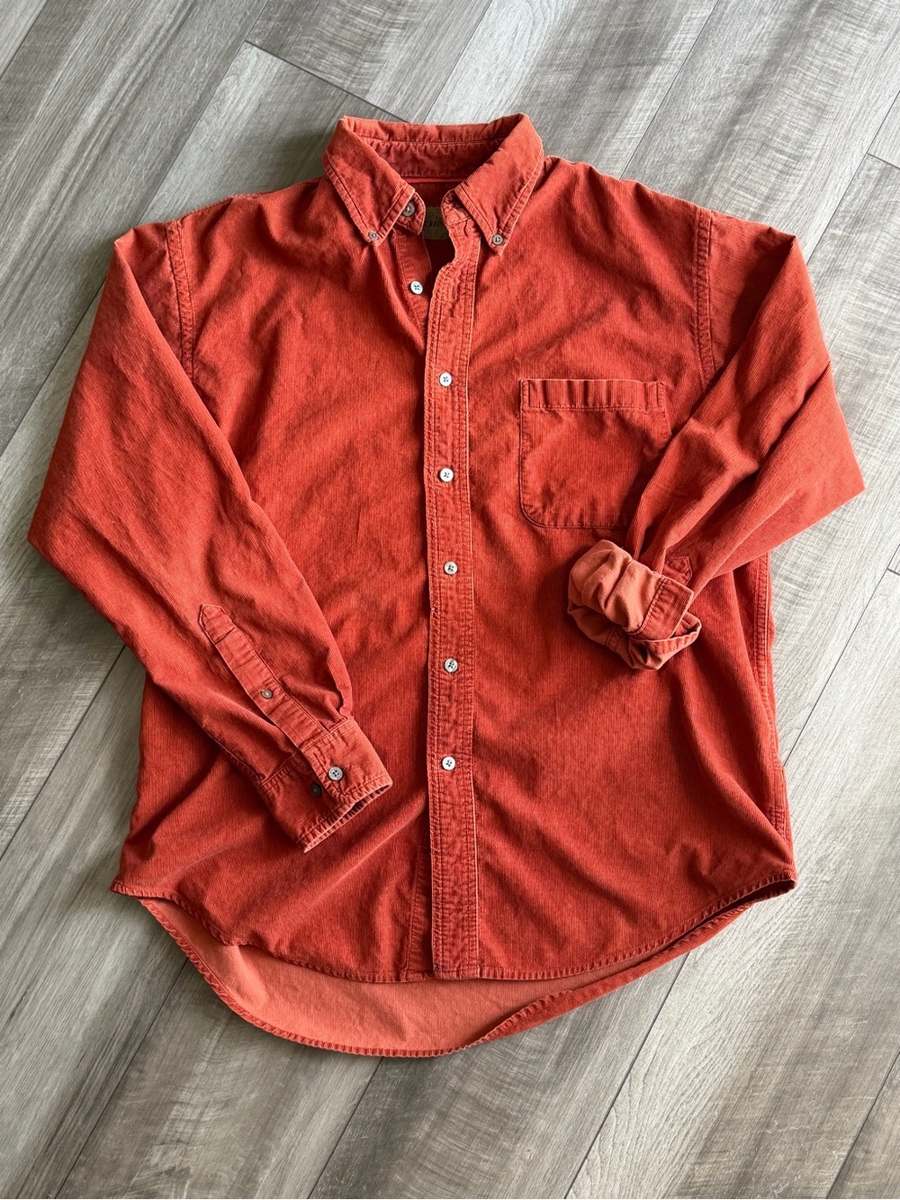 St. John’s Bay 21-Wale Corduroy Shirt Sz M Button Down Y2K Vintage Burnt Orange